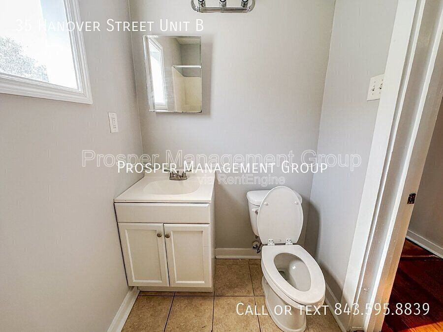 35 Hanover St #B - Photo 7 of 24