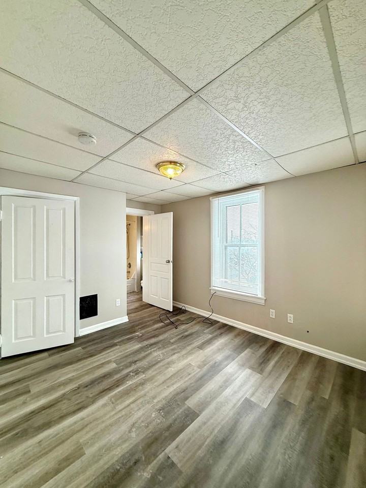 528 Market St #2 - Photo 4 of 10