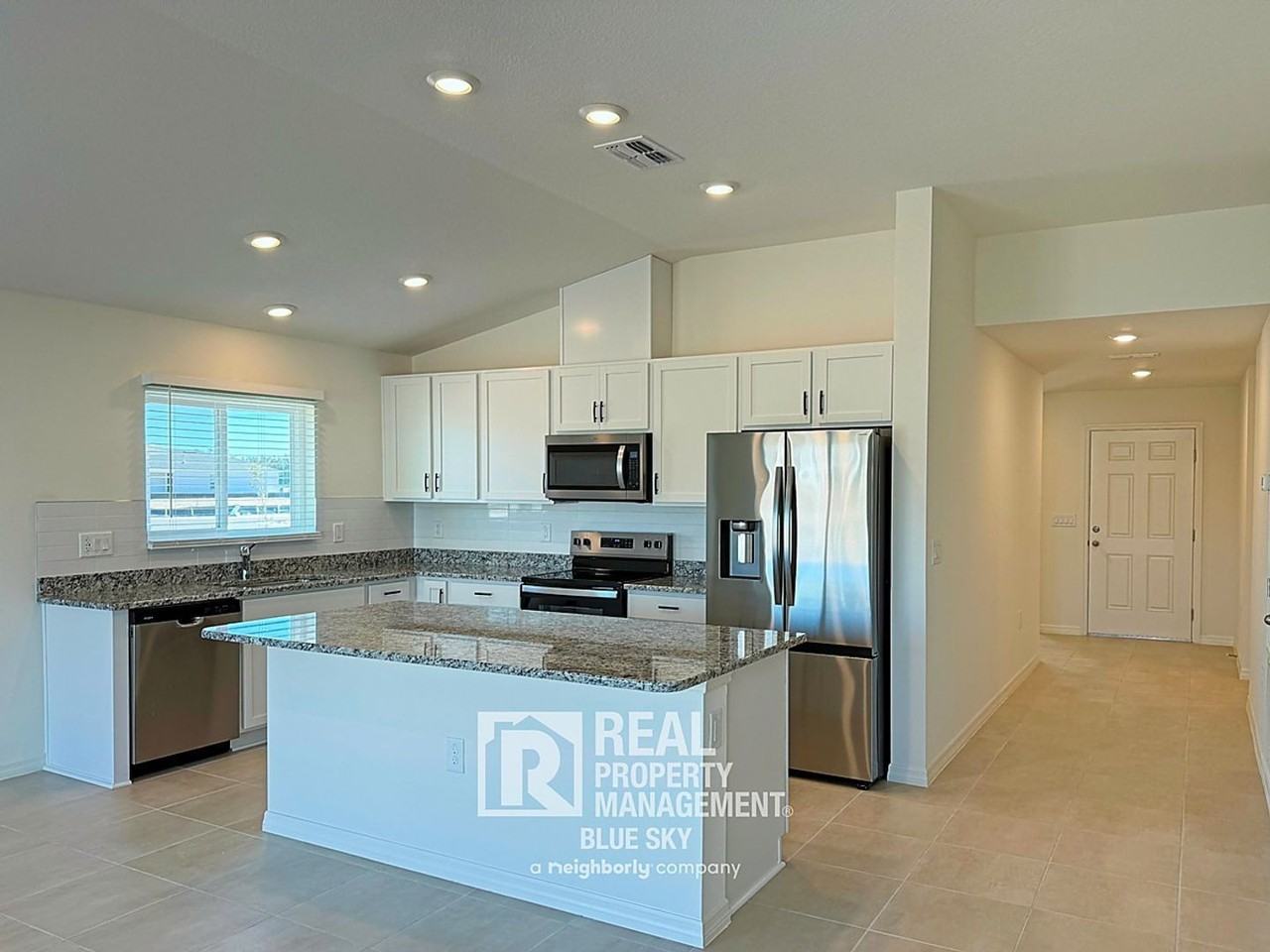 14603 Abasail Ln - Photo 5 of 26