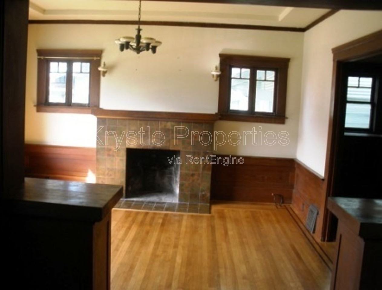 1026 Carolina St - Photo 2 of 7