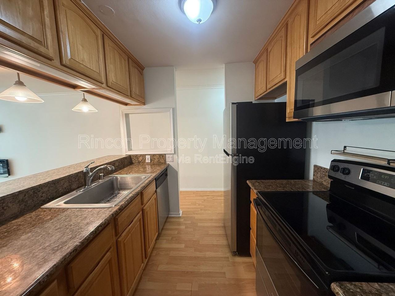 236 E Surfside Dr - Photo 6 of 20