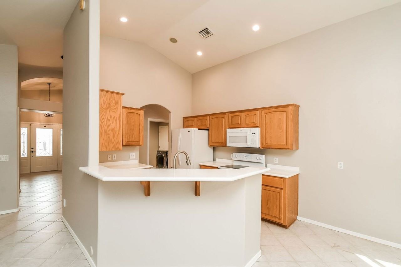 6152 S Hidden Hill Rd - Photo 6 of 16