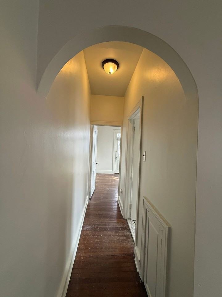 505 N Lime St #2 - Photo 4 of 13