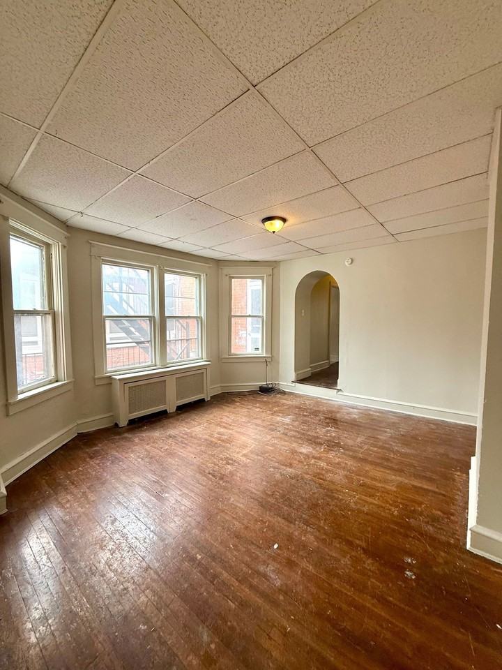 505 N Lime St #2 - Photo 7 of 13