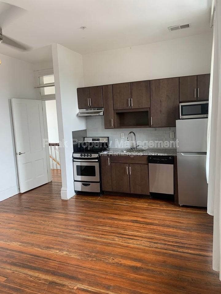 1315 Hull St #208 - Photo 2 of 17