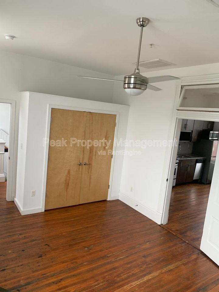 1315 Hull St #208 - Photo 7 of 17