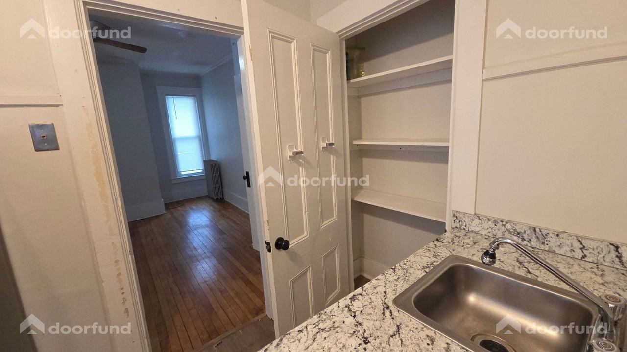 46 E Main St #2 - Photo 6 of 11