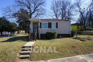 featured image of 581 Seminole Cir