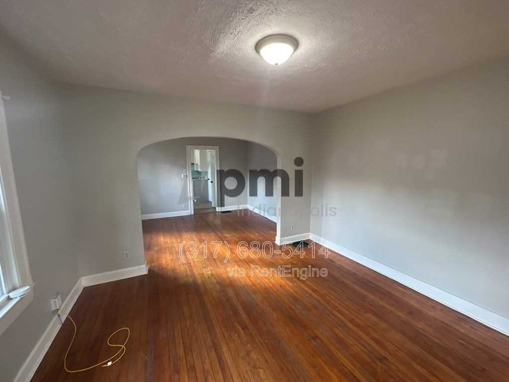 1504 S Randolph St - Photo 7 of 11