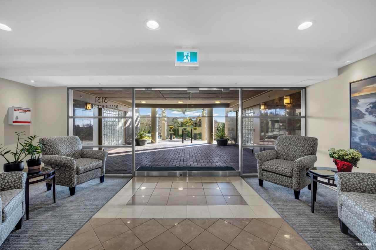 3131 Deer Ridge Drive #301 - Photo 4 of 24