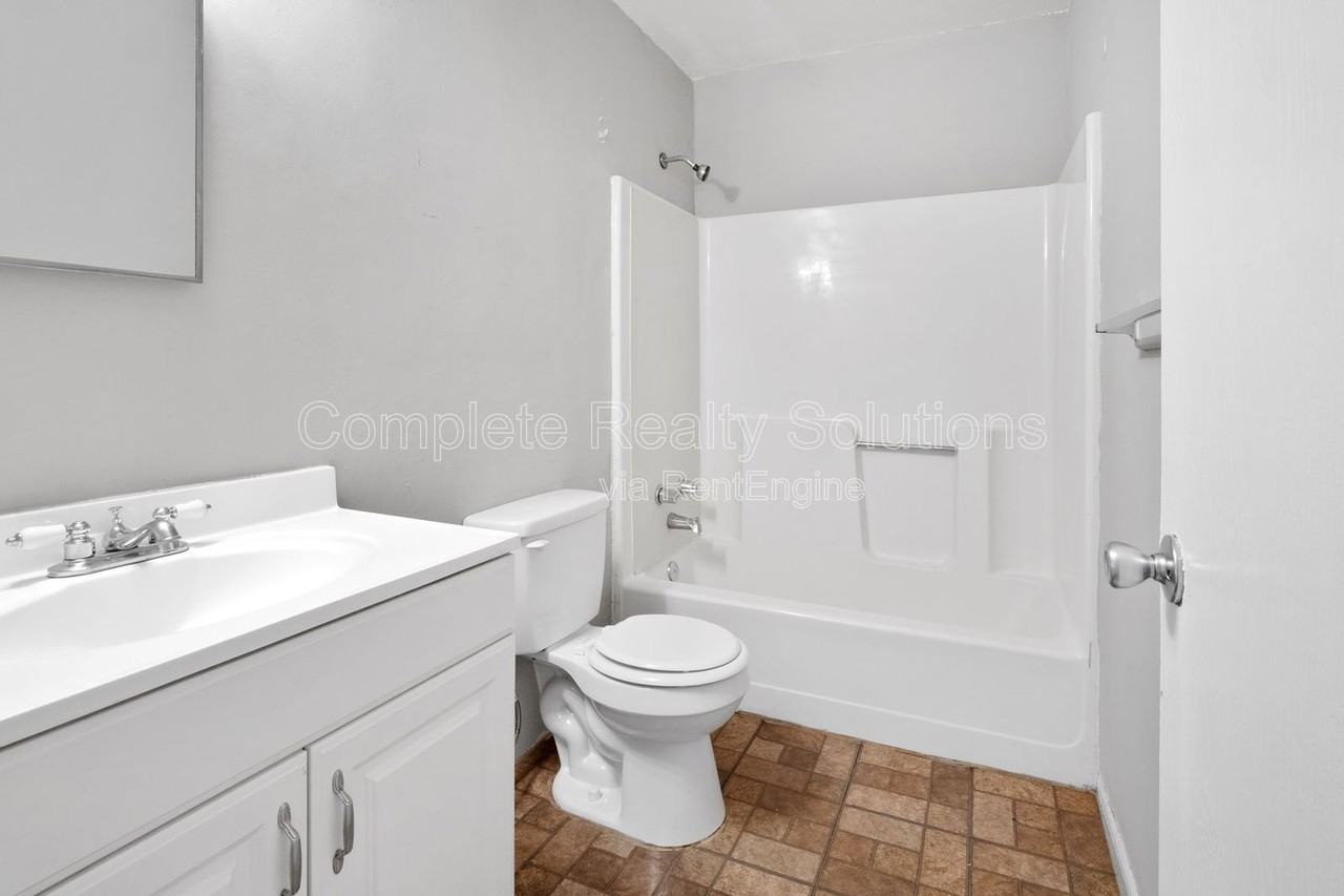 330 Mount Everest Dr #D - Photo 3 of 14