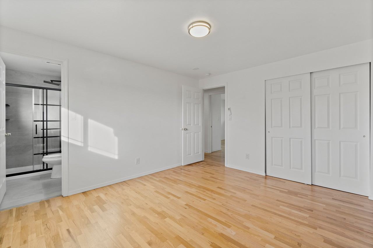 11011 3rd Ave Nw #1 - Photo 3 of 21