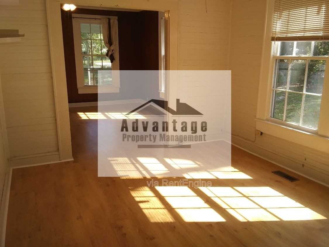 178 Fayette Ave - Photo 4 of 13