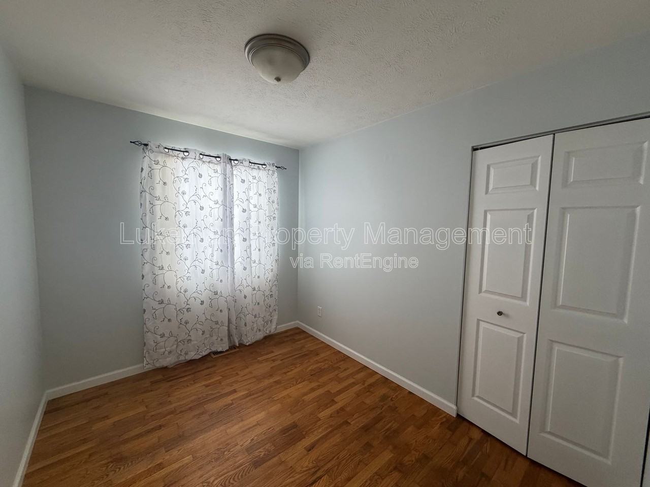 4726 Hanover Ave - Photo 7 of 19