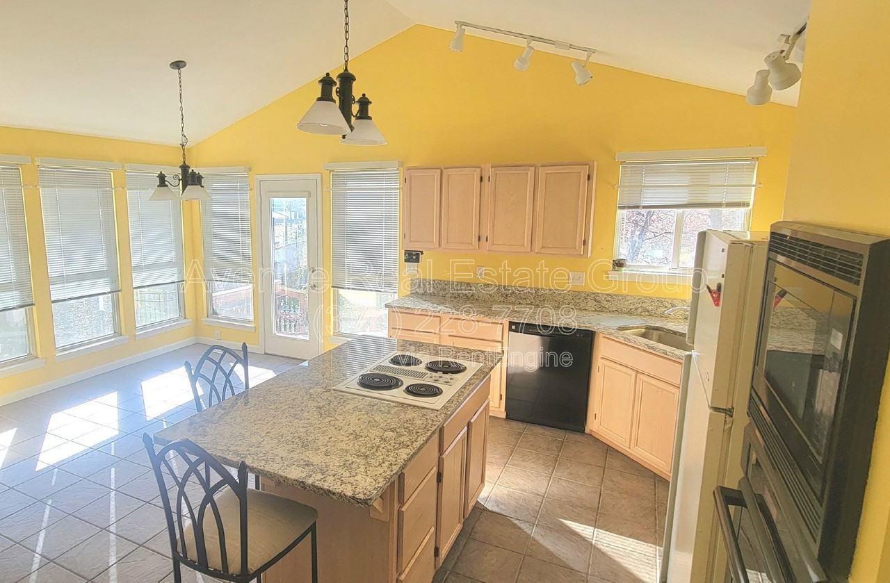 2910 Championship Blvd - Photo 6 of 29