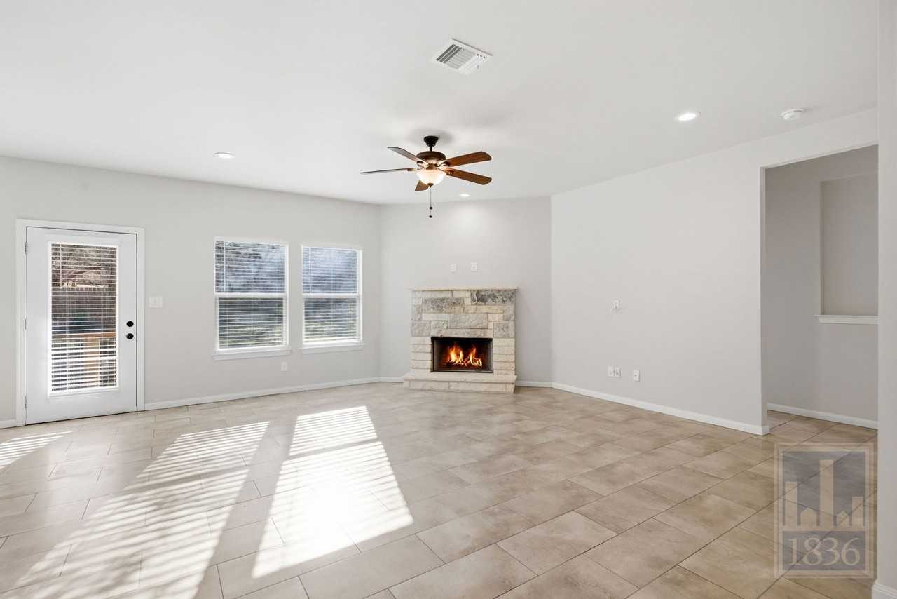 14605 Running Deer Trl - Photo 4 of 50