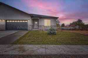 featured image of 31 S Gray St