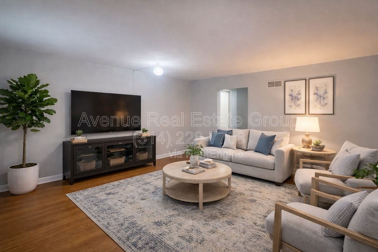 7116 Clayton Rd - Photo 2 of 12