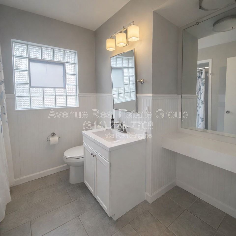 7116 Clayton Rd - Photo 7 of 12