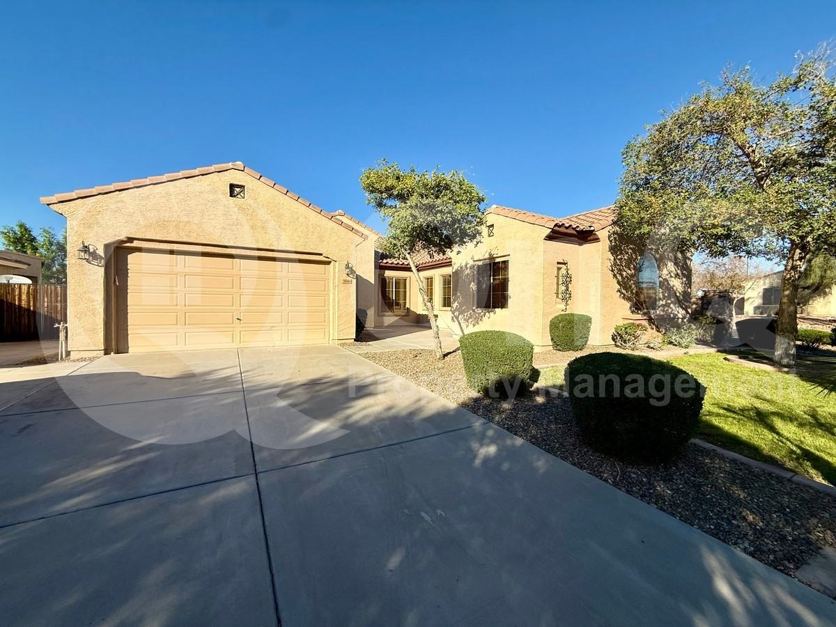 3146 E Coconino Dr - Photo 2 of 24