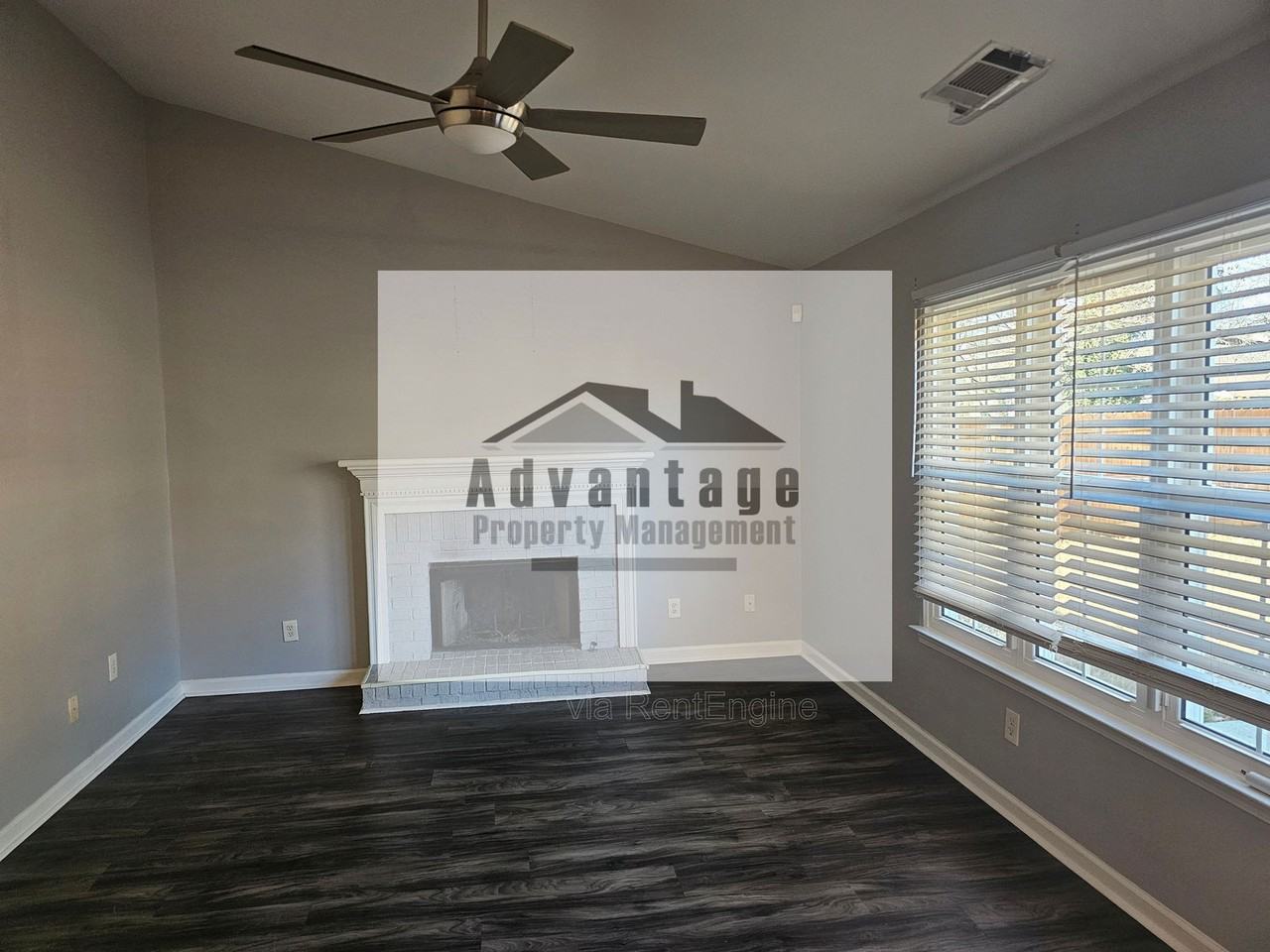 2853 Da Vinci Blvd - Photo 4 of 17