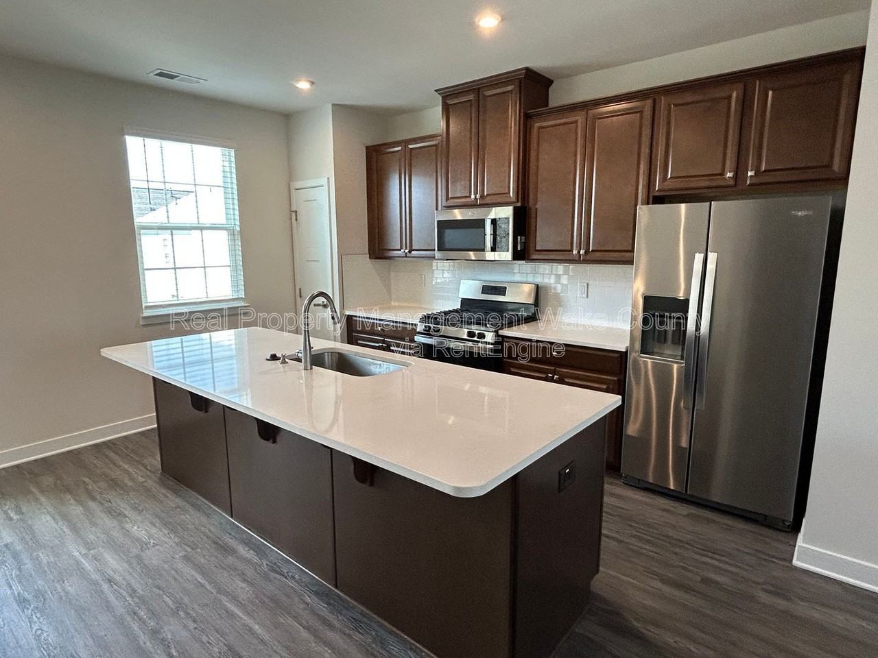 1406 Excelsior Grand Ave - Photo 6 of 28