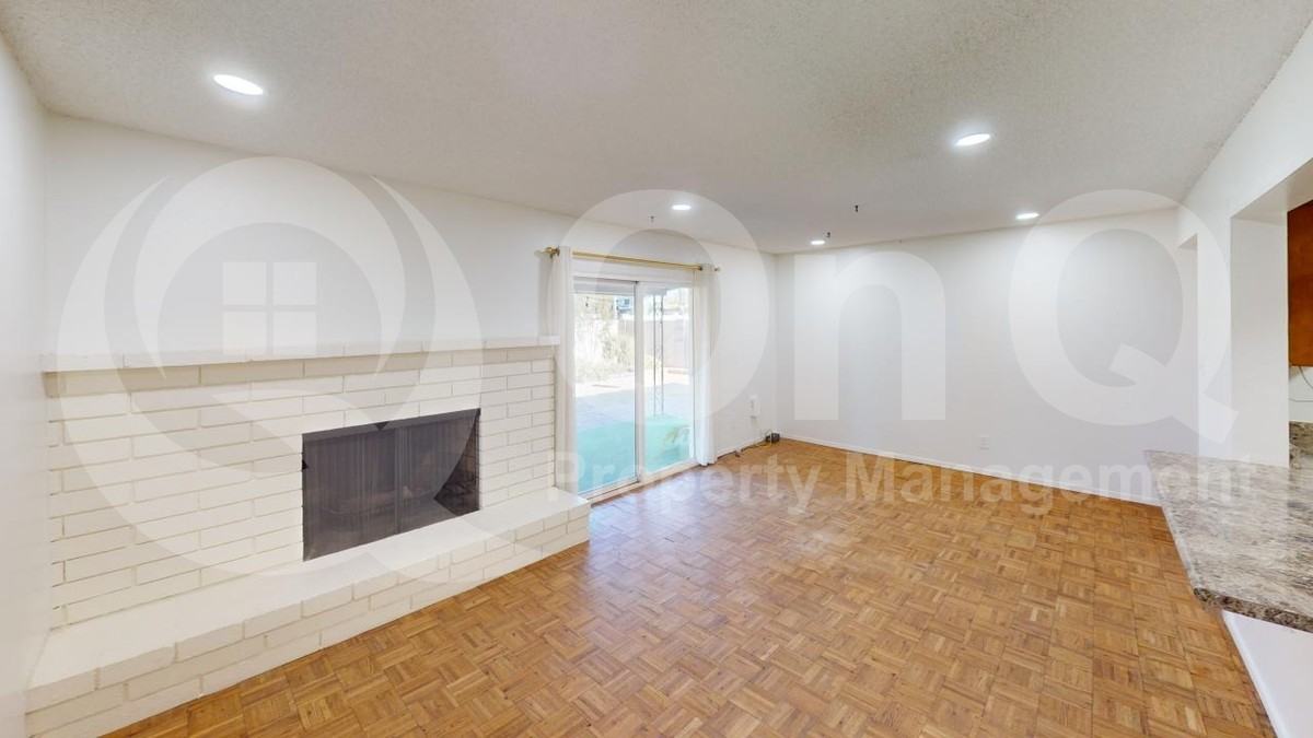 1218 E Alameda Dr - Photo 6 of 19