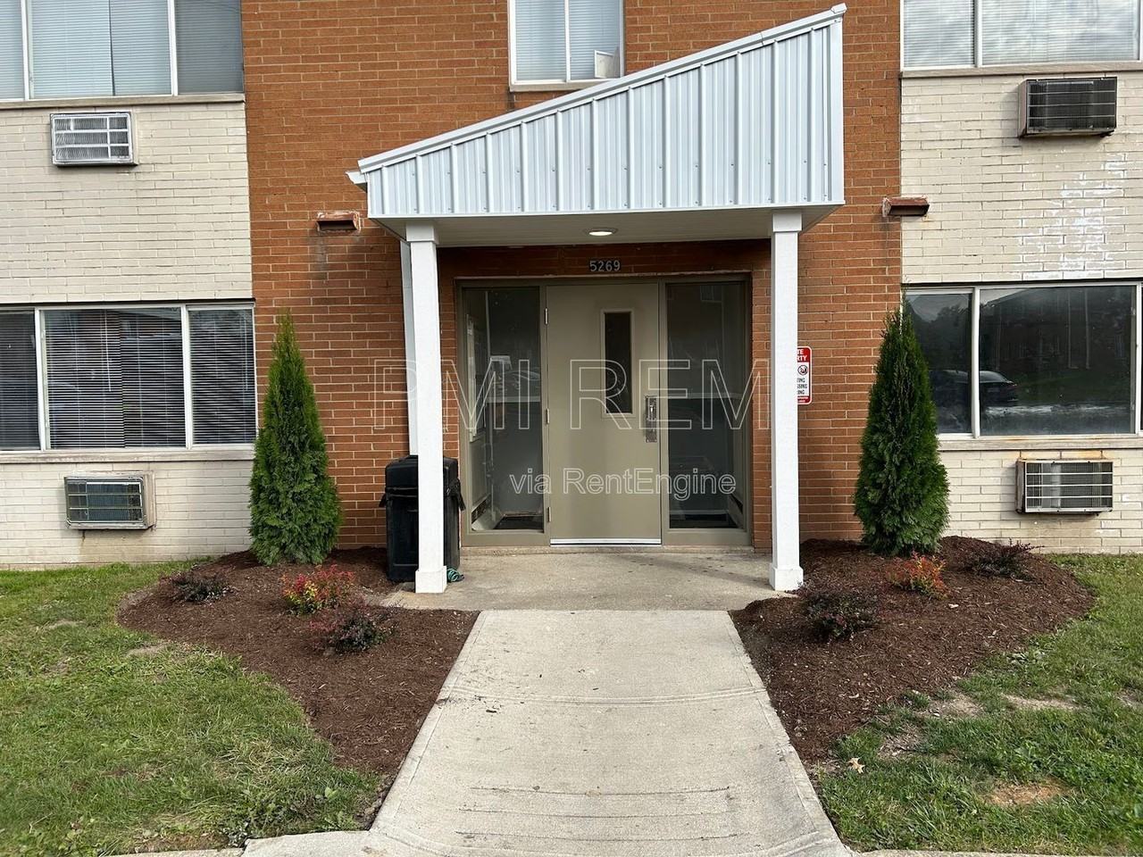 5277 E 126th St #204 - Photo 2 of 12