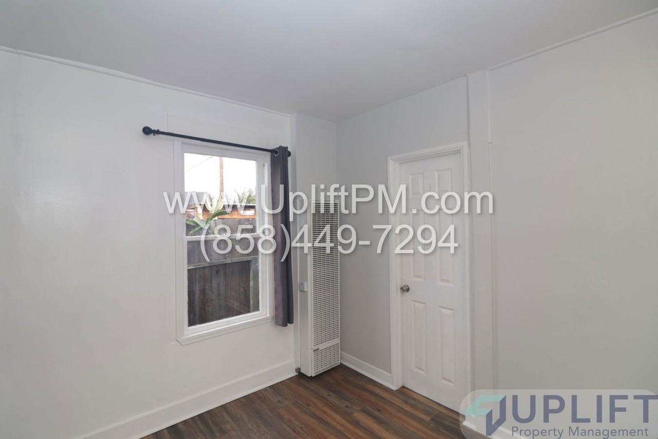 3637 1/2 36th St - Photo 6 of 16