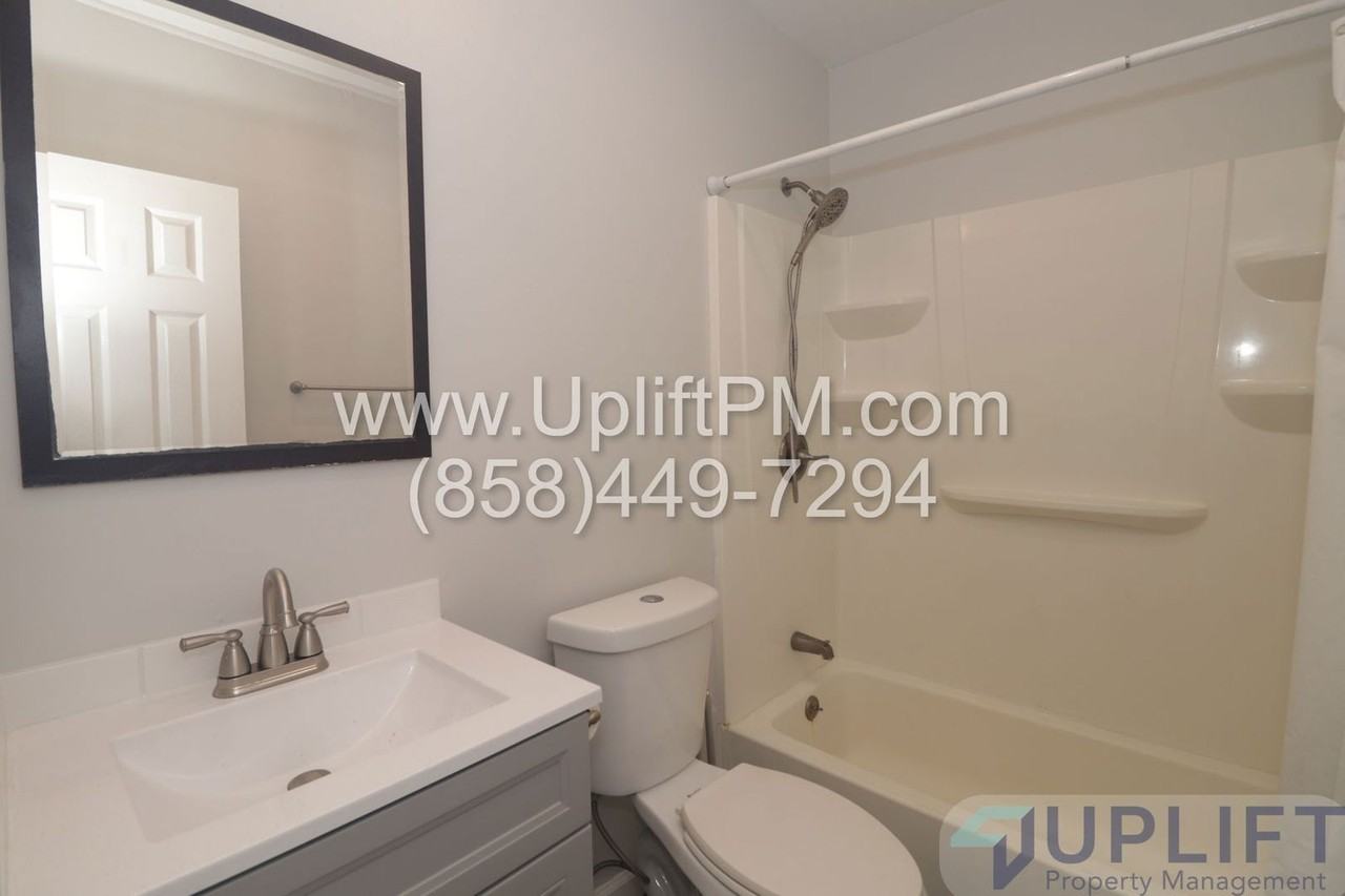 3637 1/2 36th St - Photo 7 of 16