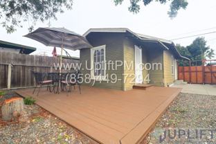 3637 1/2 36th St - Photo 1 of 1