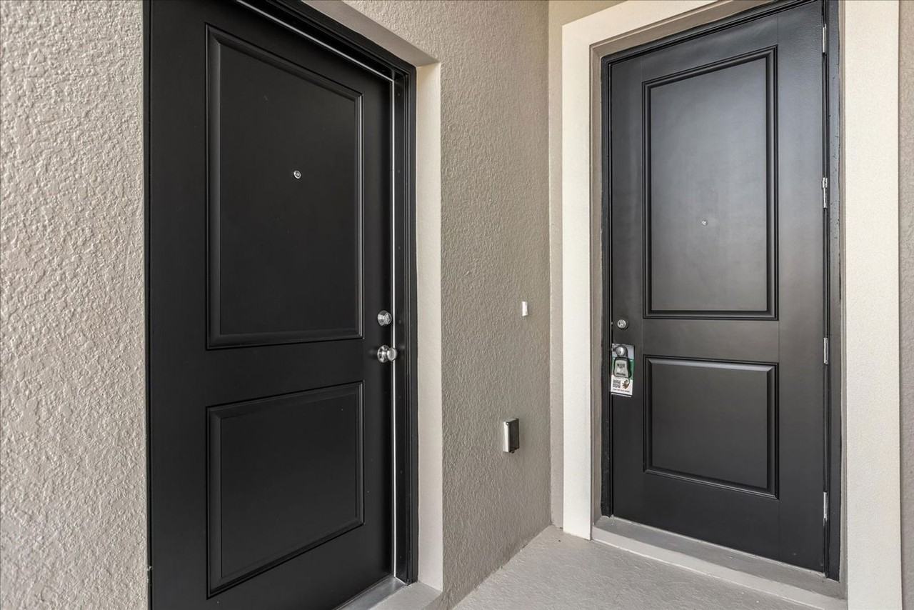 4385 Pebbles Throw Dr - Photo 5 of 29