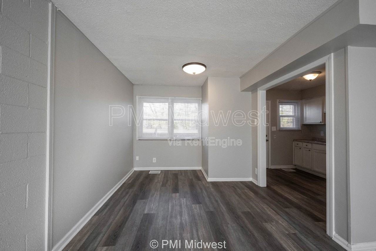 6050 E 16th St - Photo 7 of 25