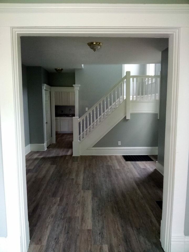 565 Gilbert St #1 - Photo 6 of 42