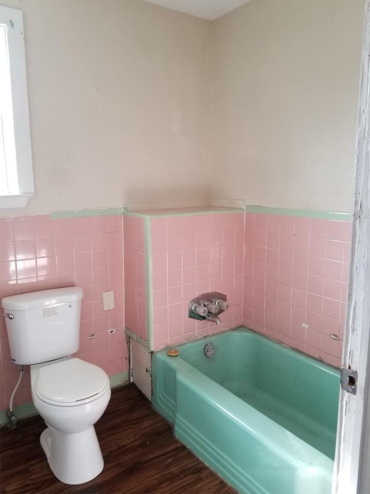 1043 N 29th St - Photo 5 of 9