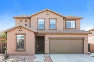 featured image of 3447 E Powell Way