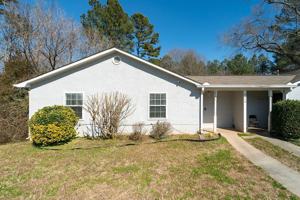 featured image of 2612 Shore Wood Ct Ne #2614