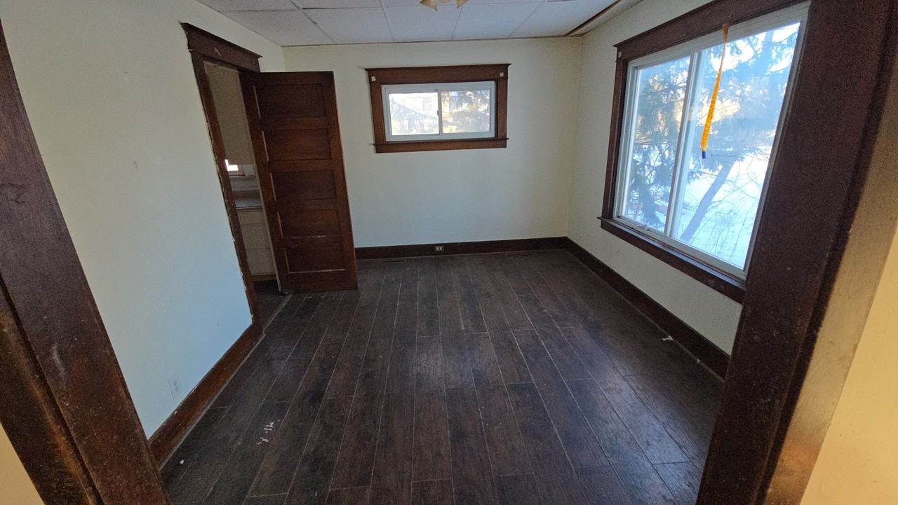 2115 E Remington St - Photo 5 of 7