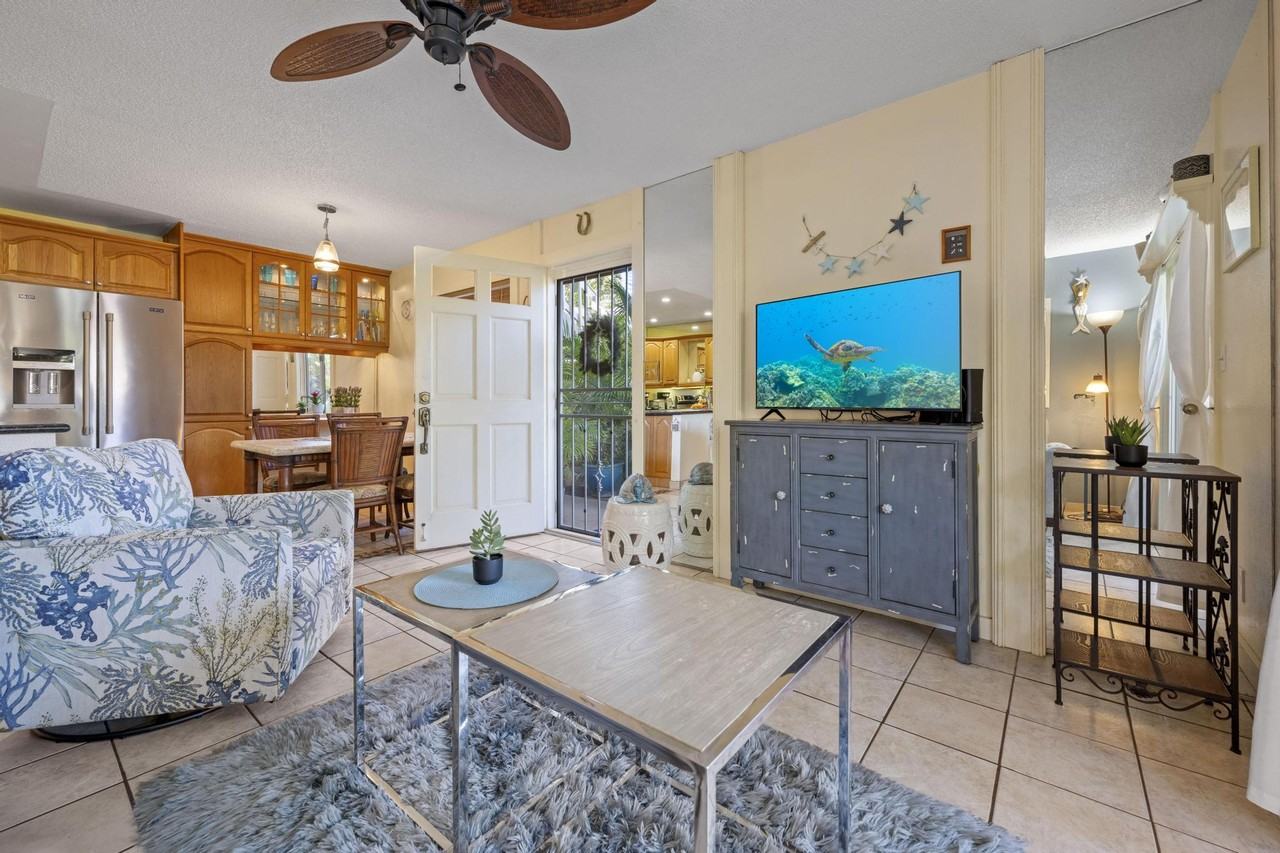 140 Uwapo Rd #1 - Photo 6 of 40