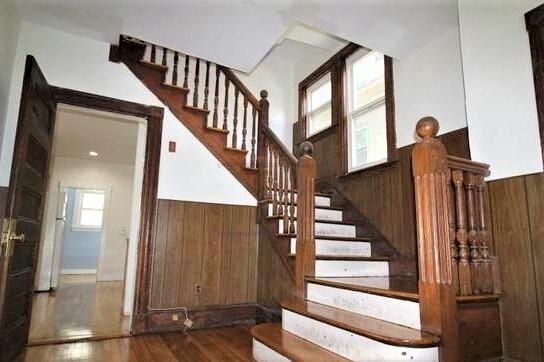 32 Mansfield St - Photo 2 of 11