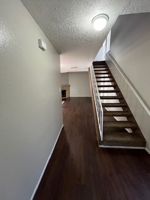 2214 Capitan Dr #D - Photo 7 of 16