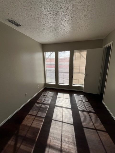 2214 Capitan Dr #D - Photo 5 of 16