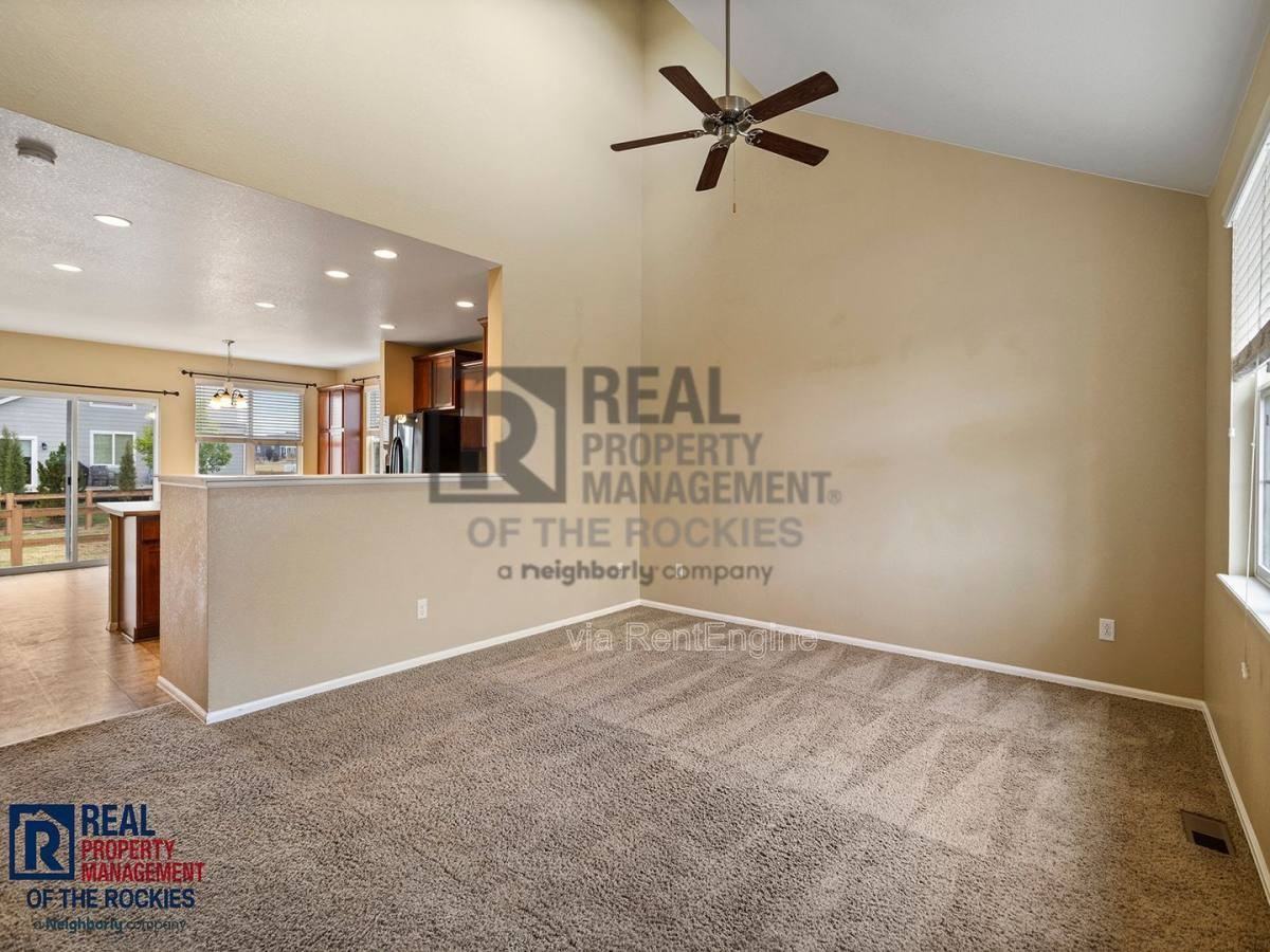 1620 Kelmsley Ct - Photo 2 of 10