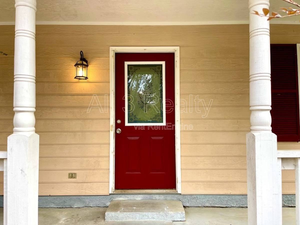 120 Pye Ct - Photo 3 of 9