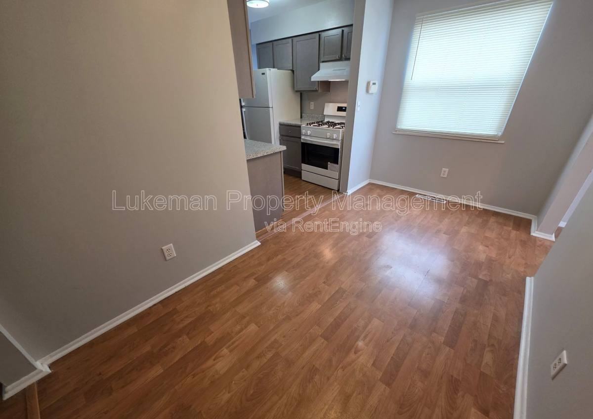 51 Baldwin Ave E - Photo 3 of 8