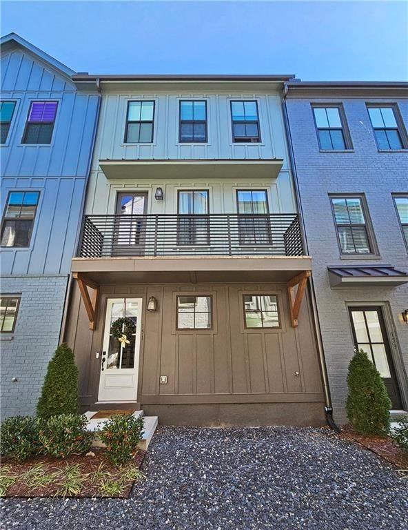 151 Chestnut Cir - Photo 2 of 33