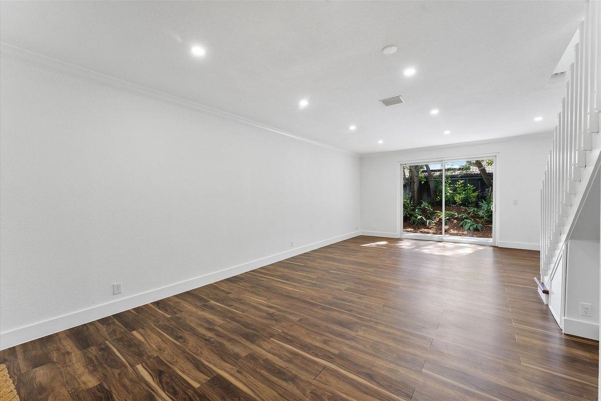 2100 Hacienda Ter - Photo 5 of 12