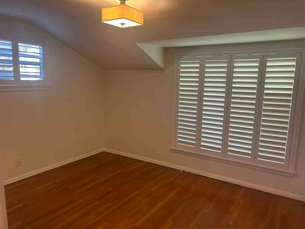 5415 Adele Ave - Photo 6 of 18