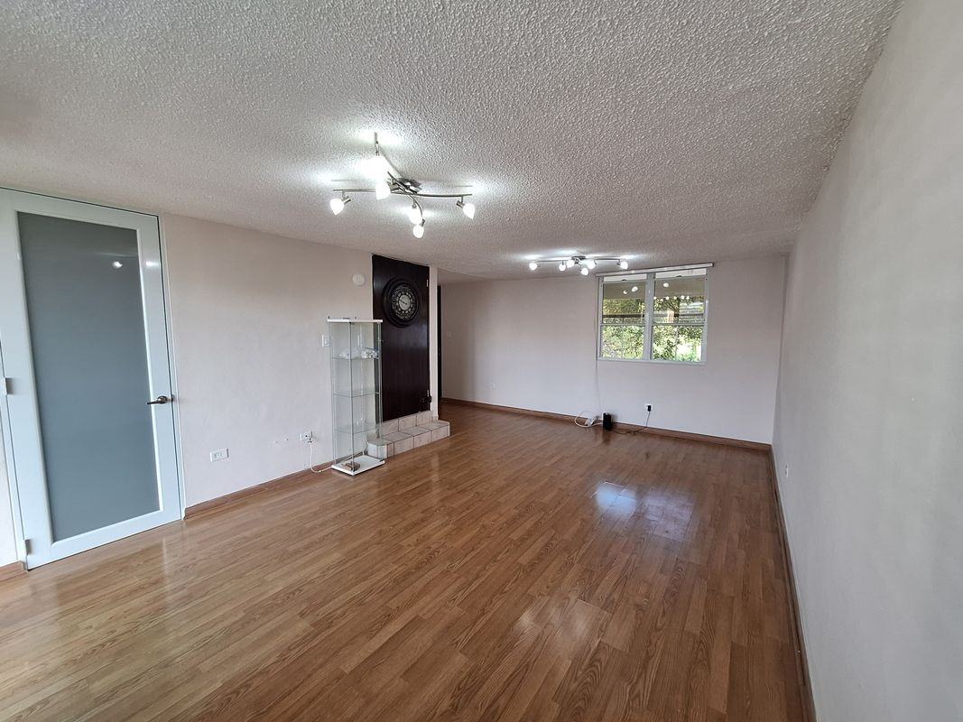 210 Boulevard Media Luna - Photo 5 of 42