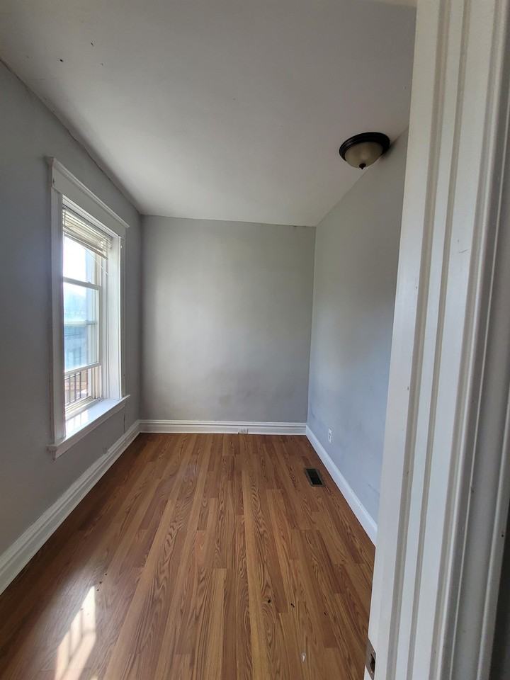 3514 Alberta St #1f/1w - Photo 5 of 19